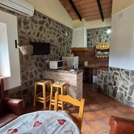 Casas Rurales Los Llanos Fuentes de León エクステリア 写真